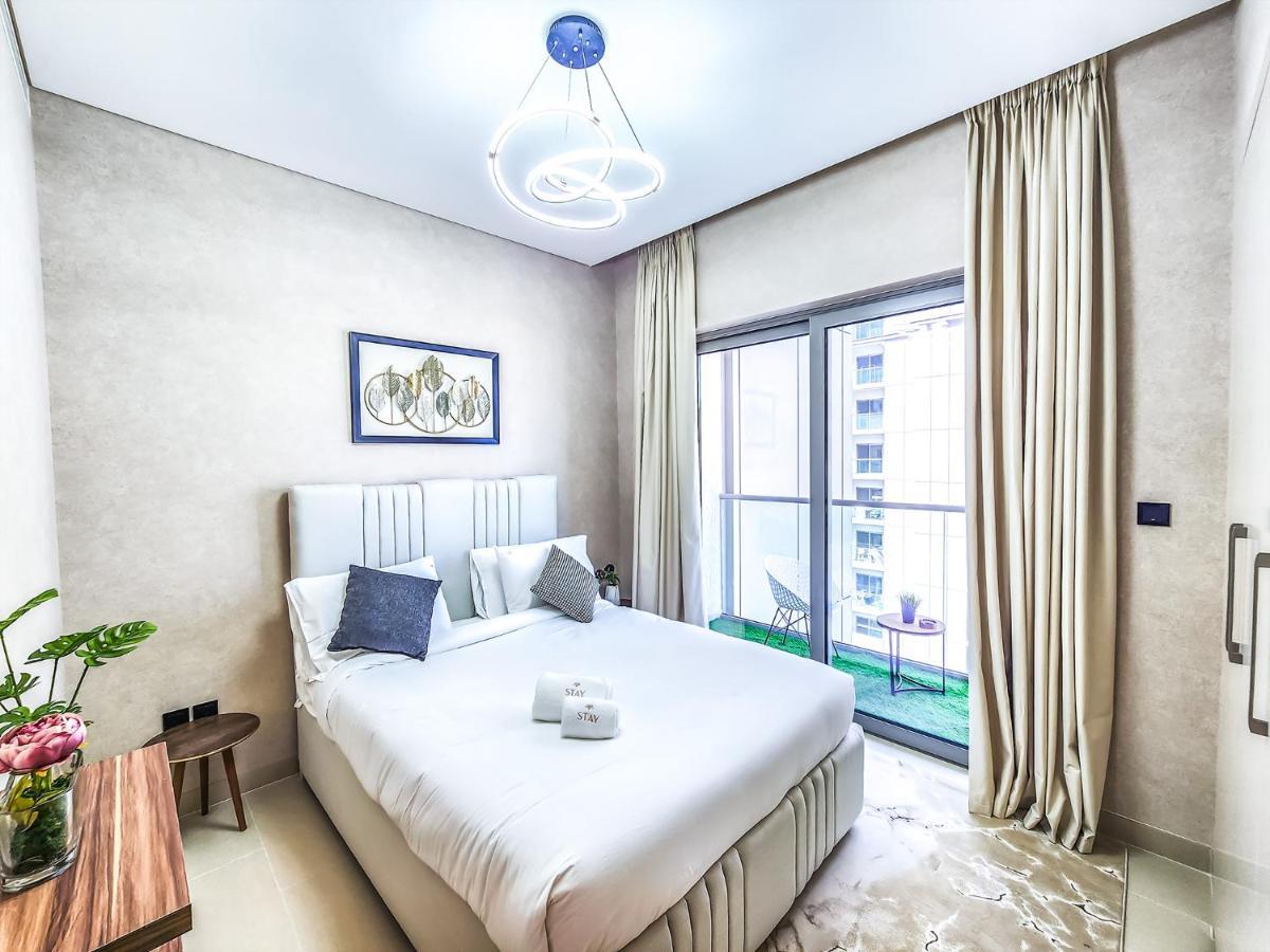 Stay Phenomenal 1 Bedroom Holiday Home Near Burj Khalifa Dubai Exterior photo